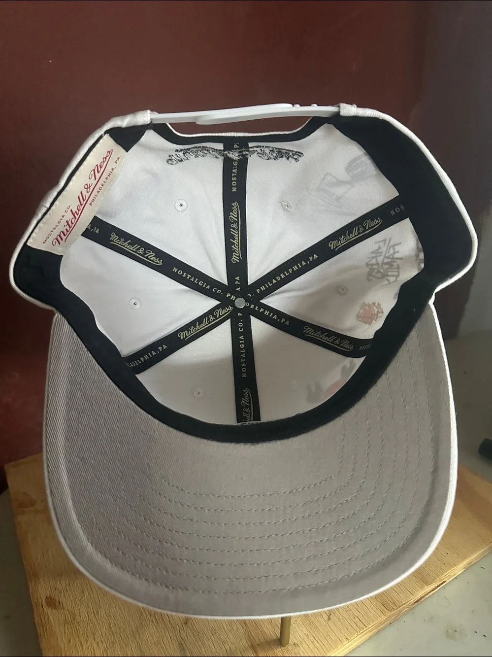 Los Ángeles Lakers LA nba basketball snapback hat doodle showtime white cap